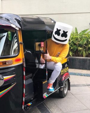 Marshmello Instagram - No kissing in my rikshaw