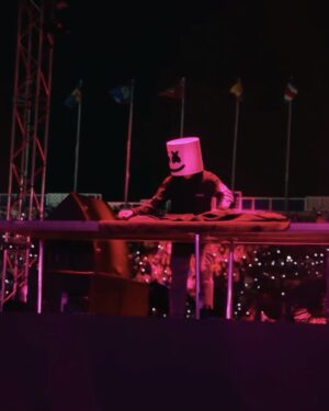 Marshmello Instagram - El Salvador 🇸🇻🙏🏼💙