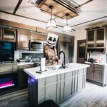 Marshmello Instagram – country boy. 📸: @isaiahengle_