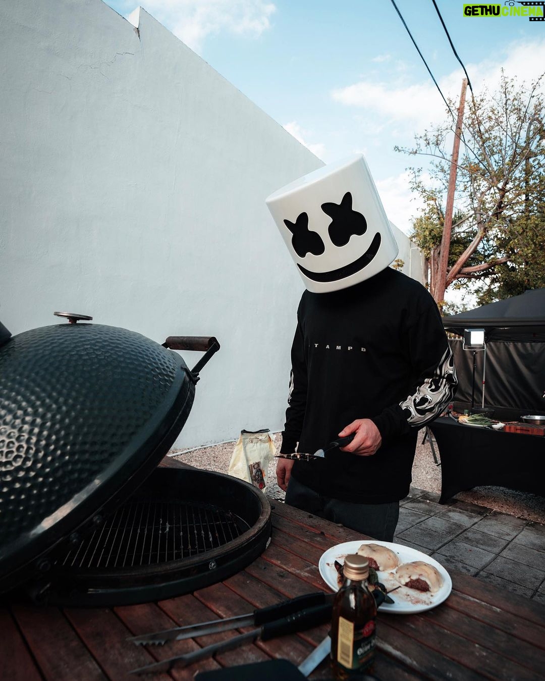 Marshmello Instagram - Cooking something up for tomorrow.