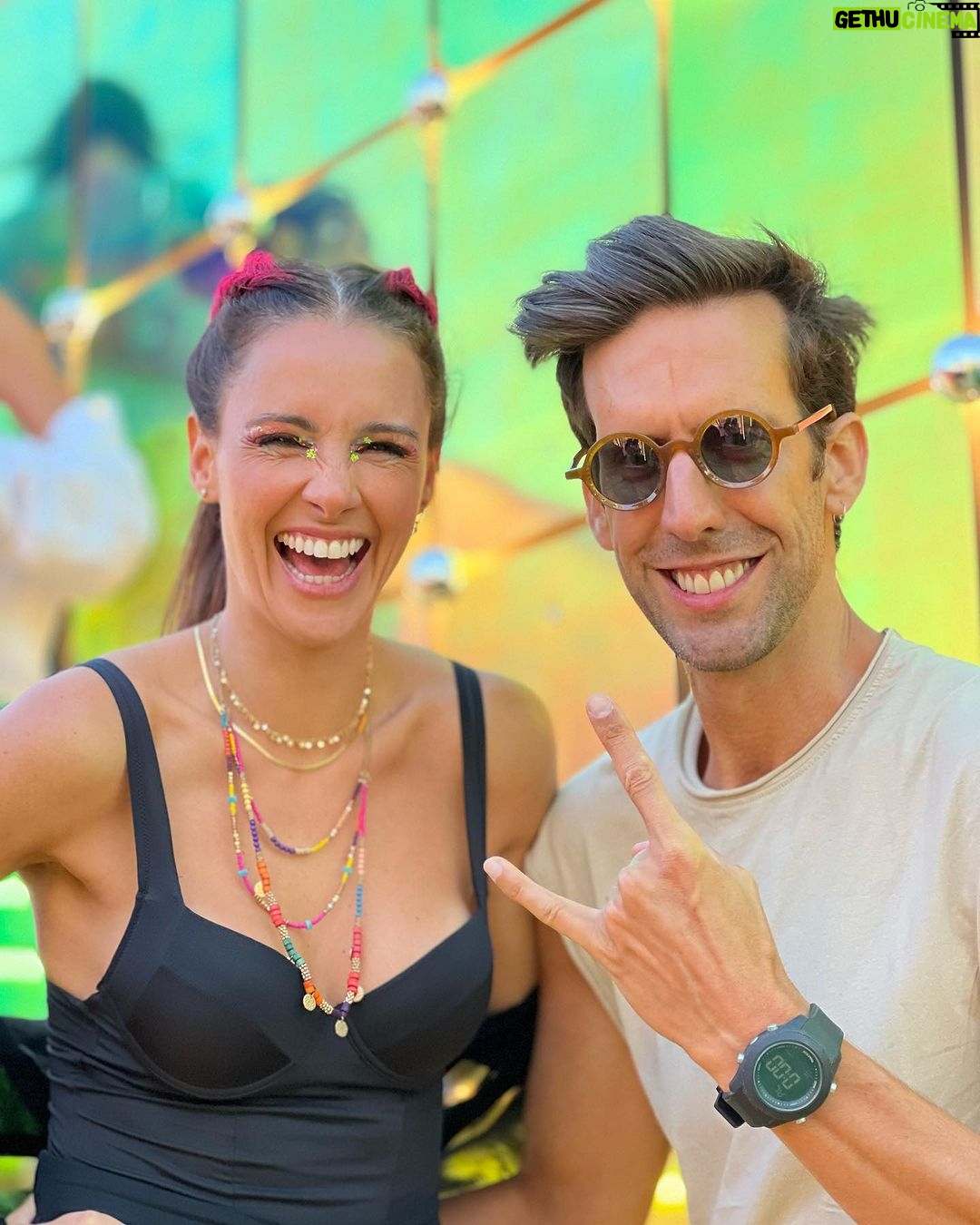 Marta Andrino Instagram - Festivaleiros no ALIVE 2023 🤘🏼 @tezenisofficial #tezenisxnosalive Passeio Marítimo de Algés
