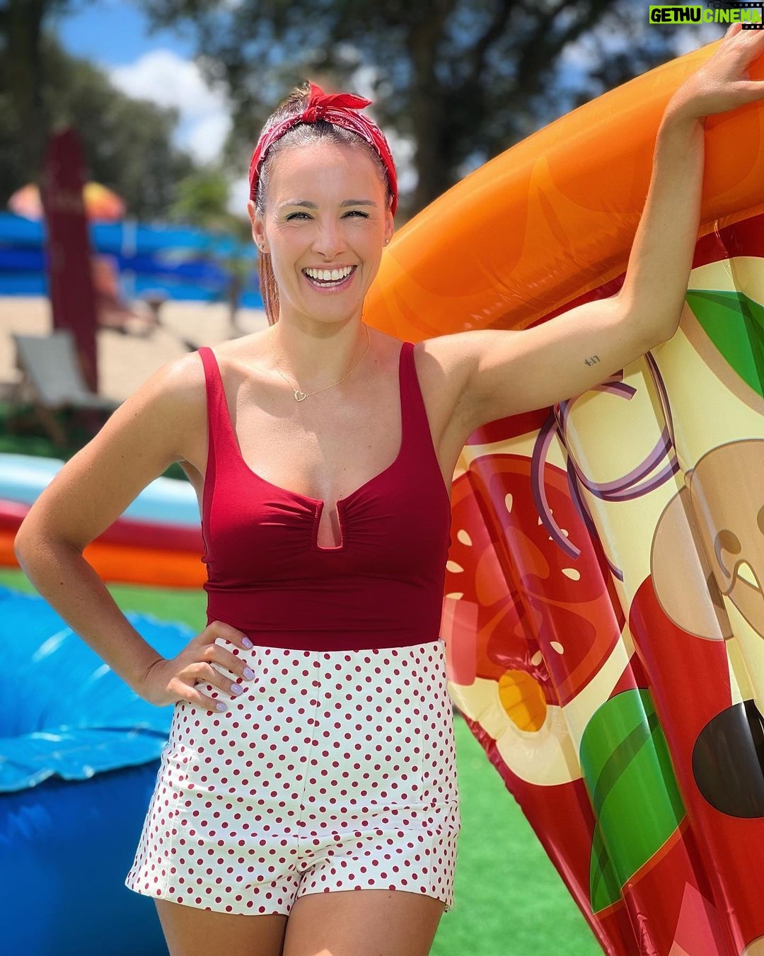 Marta Andrino Instagram - Hoje também são 36 mas Celsius 🌡️ #belavida #festaéfesta Plural -TVI