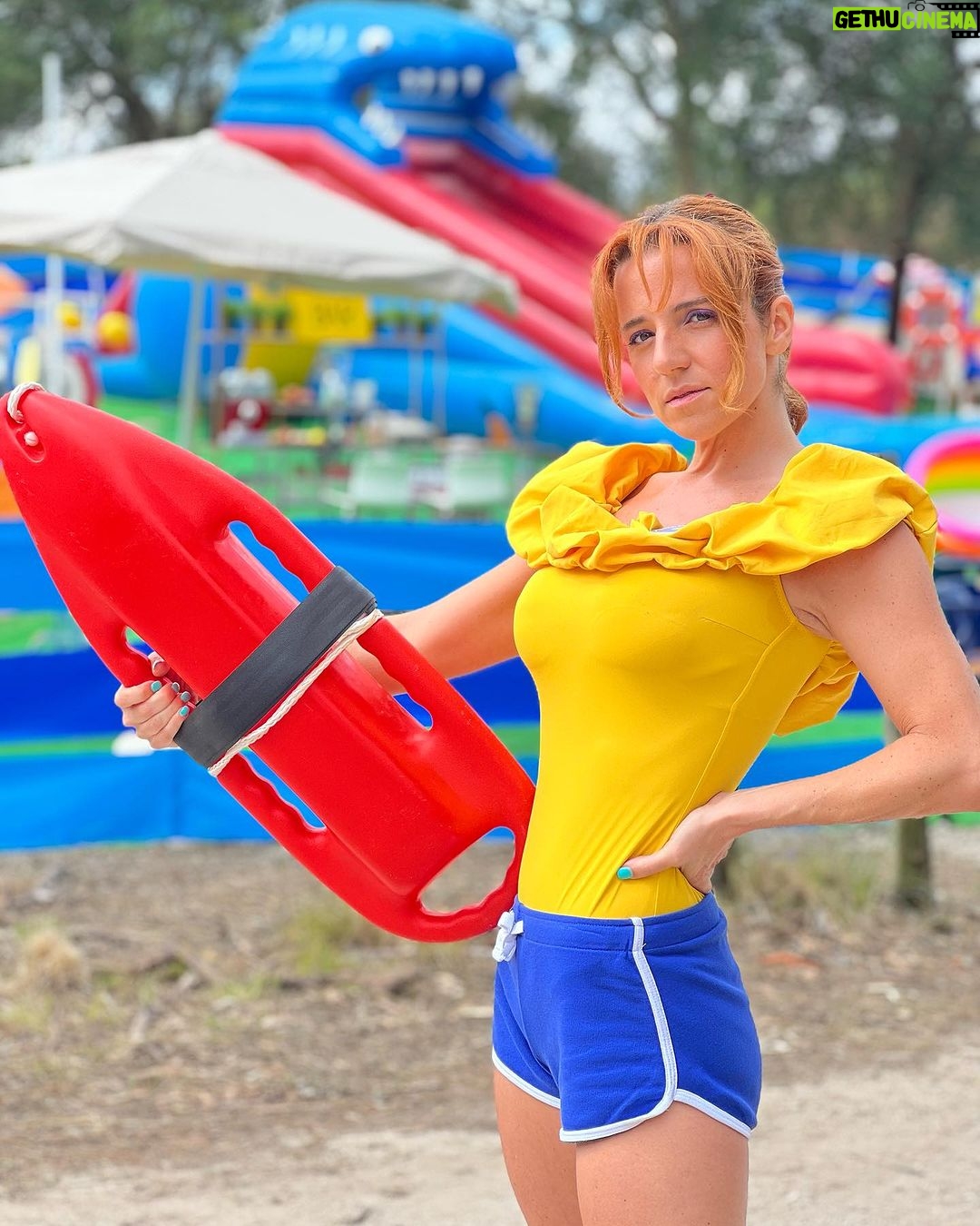 Marta Andrino Instagram - De todos os caminhos do “Festa é Festa” agora é rumo às férias! Mas deixámos tudo gravado para que não percam as aventuras diárias da Bela Vida 🤣 Até já meus amores ♥️ #belavida #festaéfesta #férias