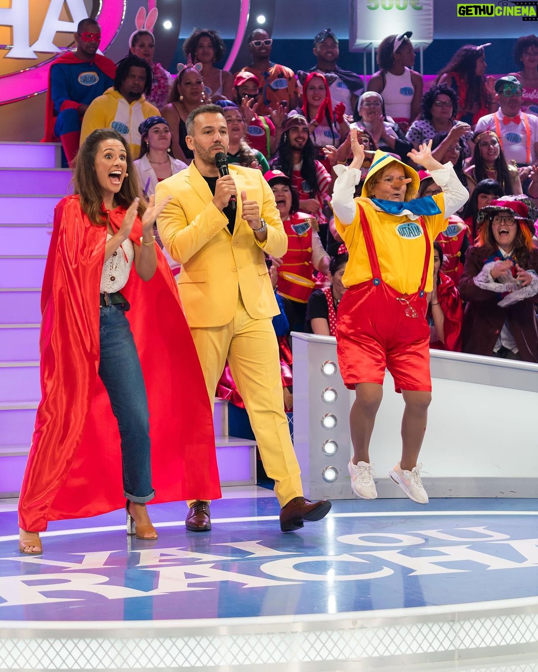 Marta Andrino Instagram - Diverti-me tanto e fui tão bem recebida pelo @pedroteixeiraoficial. Não percam o “Vai ao Racha” de hoje na @tvioficial