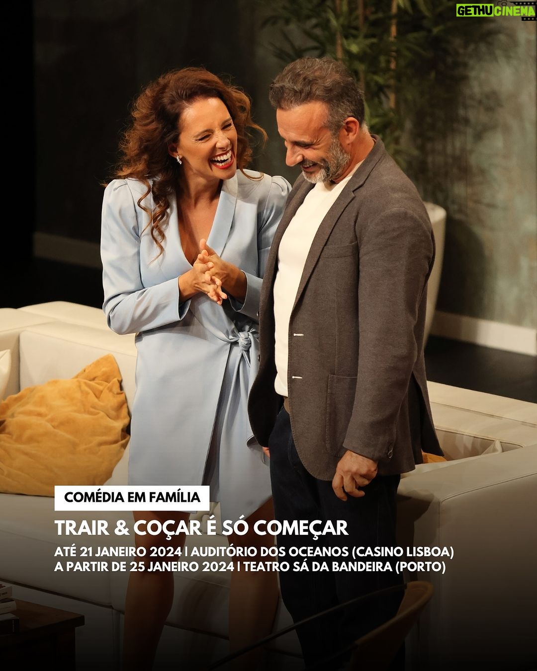 Marta Andrino Instagram - Há mais de um ano em cena e continua a conquistar o público. Leva todos ao riso, do princípio ao fim do espectáculo 🤩 “Trair & Coçar é só começar” espera por si! 🎭 Uma comédia que merece ser vista por toda a família, em cena no Auditório dos Oceanos (Casino Lisboa) e a partir de Janeiro no Teatro Sá da Bandeira (Porto). 🎟️ Bilhetes disponíveis em @ticketlinept e locais habituais #TrairECoçar #AuditorioOceanos #TeatroSaBandeira #Lisboa #Porto #Portugal #Comedia #Rir