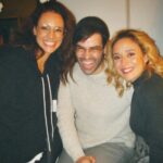 Marta Andrino Instagram - Parece um rol de fotos antigas, e sim, farão parte de memórias antigas da minha vida. Mas na verdade são fotos do presente, que me brinda com momentos muito bonitos, com pessoas que entrarem na minha vida e pelas quais me apaixonei e pessoas com quem já partilhei palco e/ou tv e me fazem muito feliz. ♥️ Bastidores “Trair e Coçar é só começar” - Casino Lisboa (5.10.2023 - 21.1.2024)