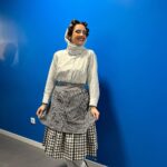 Marta Andrino Instagram - A Televisão: que me faz viver várias vidas, várias histórias, vários desafios, vários encontros, vários sonhos e onde sou muito feliz a habitar dentro da caixinha mágica 📺 #diamundialdatelevisão