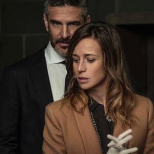 Marta Etura Instagram - La semana que viene estrenamos “Legado en los Huesos” 💫🎬🎥 Deseando compartirla con vosotros ✨ #legadoenloshuesos @fergmolina @carloslibradonene @leosbaraglia @elviraminguez @bennnorthoverdiary @imanolariasoficial @patricialopezarnaiz_act @anawagener @cesc_orella @atresmediacine @deaplaneta #trilogiadelbaztan