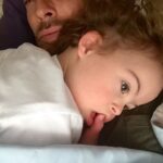 Marta Etura Instagram - Mi sobrina Inés a quien adoro. Os invito a uniros al reto de conseguir 1 millón de visualizaciones de #Auténticos, el nuevo proyecto de @downespana para mejorar su inclusión social. https://youtu.be/kb8mJ0r8Guk. #diamundialdelsindromededown #21demarzo #porquetenemosmuchoporhacer