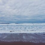 Marta Etura Instagram - Feliz viernes! #sansebastian #playadelazurriola