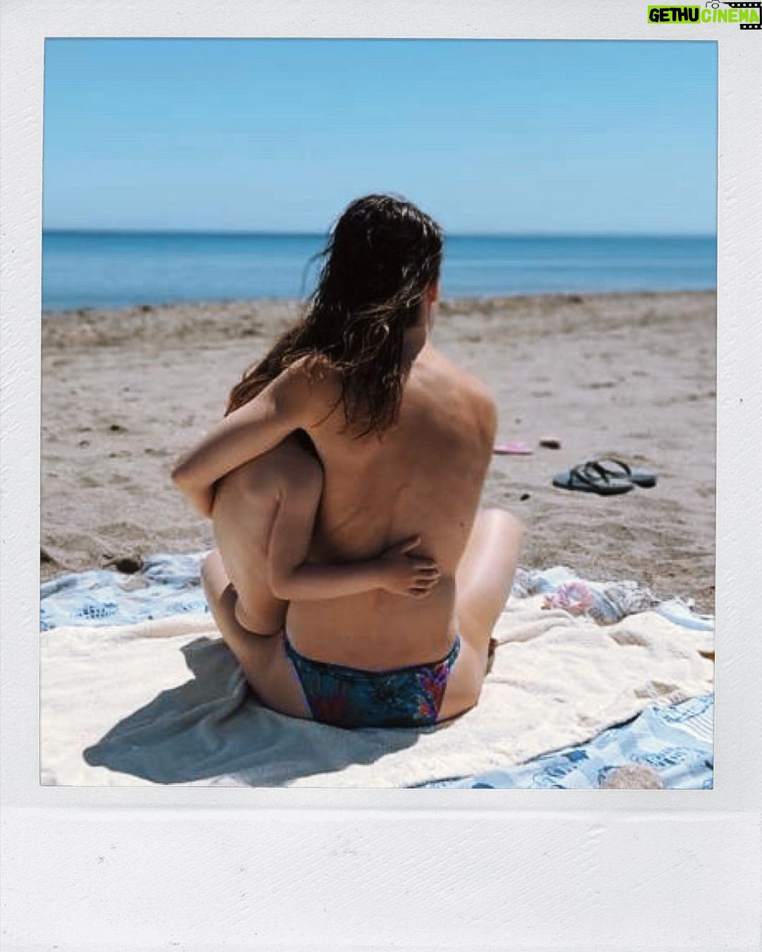 Marta Etura - 3K Likes - Vacaciones 📸✨