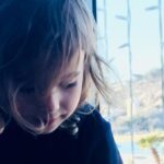 Marta Etura Instagram – Por ella, por todas nosotras, por todos.
Libres y en igualdad de derechos y oportunidades. Hoy y cada día. Aquí y en cada rincón del mundo. #8m #diadelamujer 💜