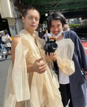 Masataka Kubota Instagram - カメラ、写真、映像。
近くにあるけど
全然知らなくて
自分に深くて広い世界を教えてくれる。

優しくて
感性豊かで
大切な友人の智和。

EYESCREAMの撮影はクリエイティブで最高な時間だった。