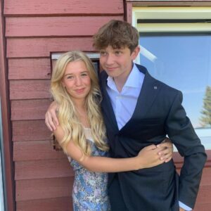 Matilde Wagner Instagram - Galla på marken ❤️