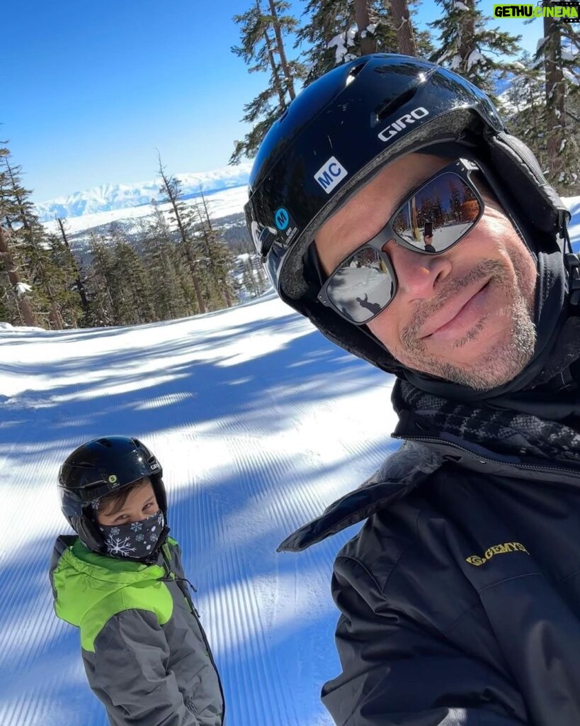 Matt Cedeño Instagram - Just a couple a dudes road trippin towards an epic ski adventure 😎 memories for life my guy. #mammothmountain