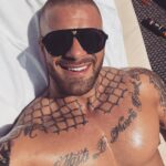 Matyas Viszlay Instagram - Zaslúžený oddych ... @plazabeachresort #summer #summertattoo #tattooboy #muscle #gucci #guccisunglasses PLAZA BEACH Resort