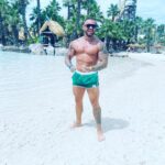 Matyas Viszlay Instagram - Good morning 👌🤜🤭 #lidodijesolo #tattoo #hollyday #italy🇮🇹 #summer Aqualandia