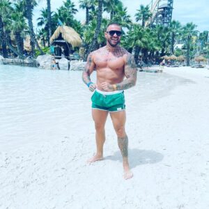 Matyas Viszlay Instagram - Good morning 👌🤜🤭 #lidodijesolo #tattoo #hollyday #italy🇮🇹 #summer