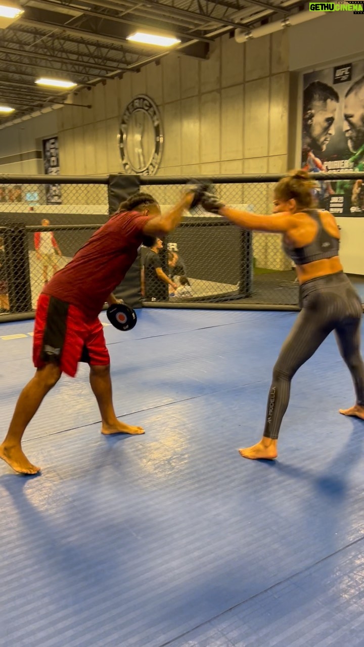 Mayra Bueno Silva Instagram - I’m ready for more. . Estou pronta pra mais. American Top Team