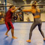 Mayra Bueno Silva Instagram – Se você não recebe nenhuma crítica, provavelmente você não tem nenhum sucesso. American Top Team