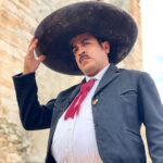 Mayra Hermosillo Instagram - :) Sí, también tenemos nuestro grupo de WhatsApp. ¡Qué viva México! Gracias Luis Estrada y Jaime Sampietro por juntarnos ❤️🧡