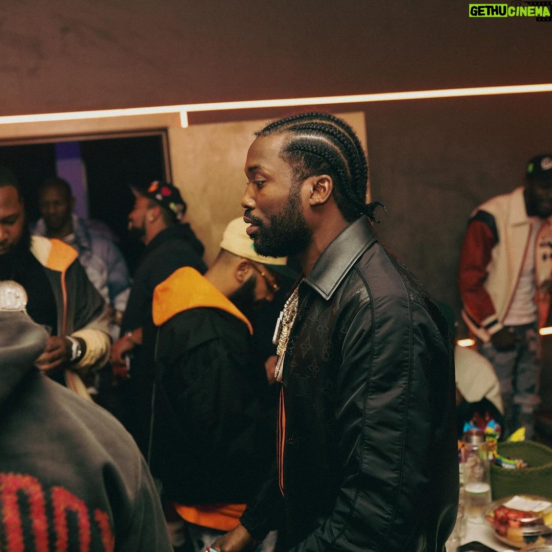 Meek Mill Instagram - Yeah that’s us MMG X DC SPIN #24hrs✨✨✨✨✨✨✨✨✨✨✨✨✨✨✨✨✨✨✨✨✨