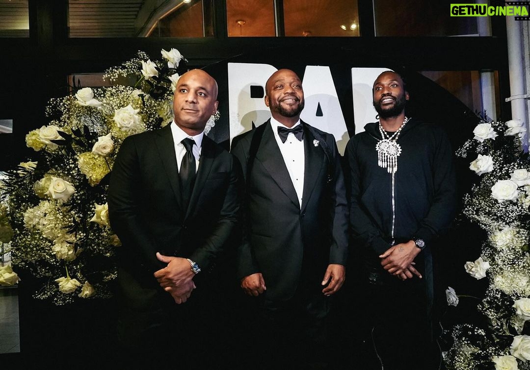 Meek Mill Instagram - La familia happy bday @askfly1 blessings 4 life!