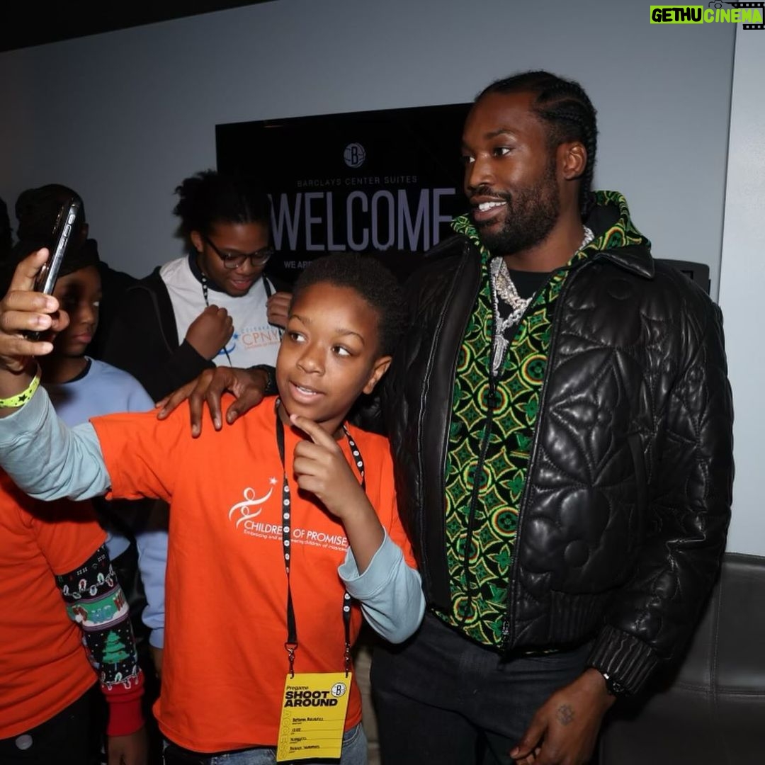 Meek Mill Instagram - Shout out to Clara and @reform on great Christmas event for the kids in Brooklyn! @brooklynnets @lala @cordae