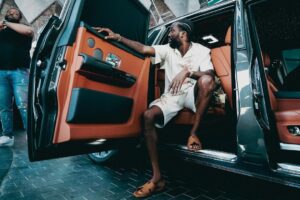 Meek Mill Instagram - Hermes rolls with the leathers Hermes floppy’s  type day. @byronmessia 🔝