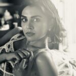 Meenal Sahu Instagram - 🖤 Pic courtesy @sanahkapur15 😘 #candid #random #explore #instagram #instagood #meenalsahu Mumbai, Maharashtra