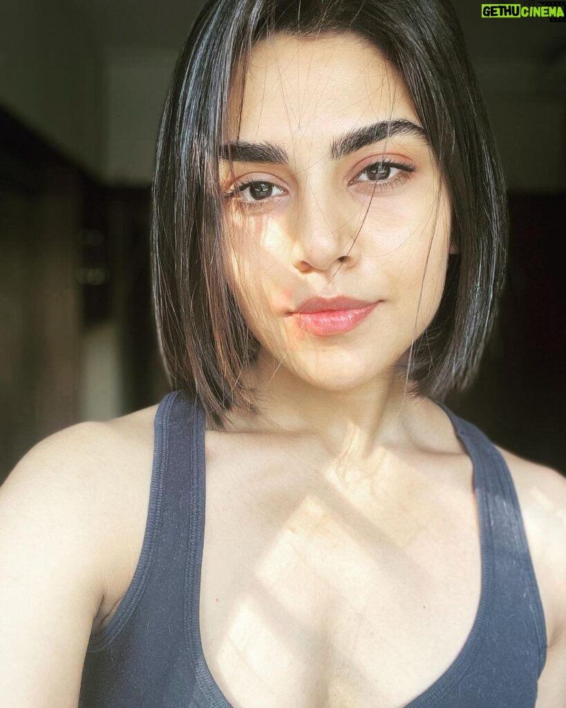 Meenal Sahu Instagram - Always wanted to go back to this , finally did it!! 💕 #newlook #newcharacter #bob #shorthair #instagood #explorepage
