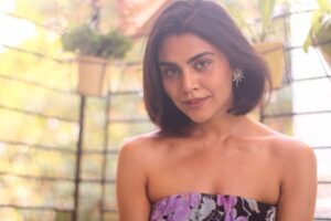 Meenal Sahu Instagram - 🌸

#portrait #random #photo
