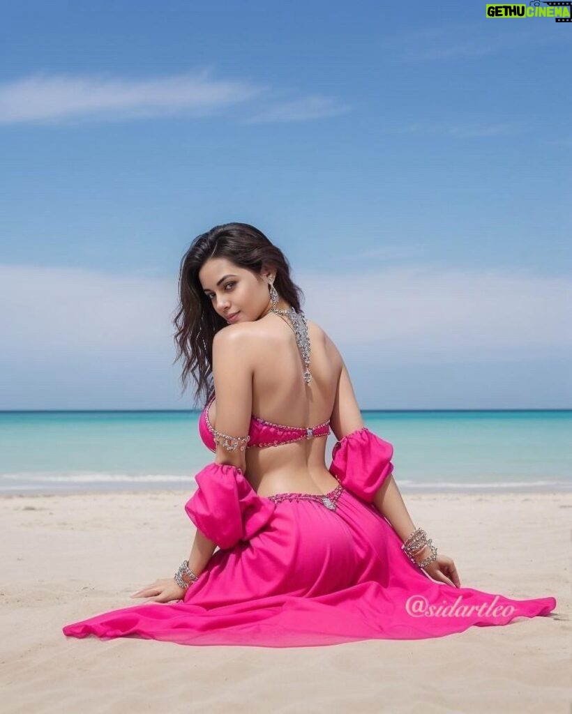 Meera Chopra Instagram - A pic by @sidartleo On the beaches of somewhere.....!!