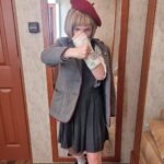 Meesha Garbett Instagram - Behind the scenes of #matildamusicalmovie part 1 🤍 there’s more coming so keep a look out on this pageee #behindthescenes @winterjarrettglasspool #bts #matildamovie #matilda #redberetgirl #hortensia