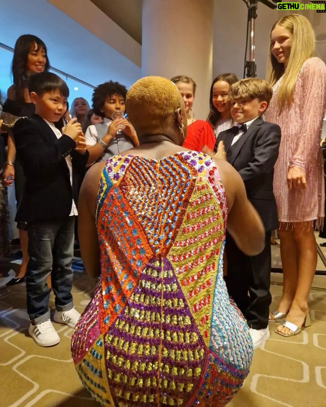 Meesha Garbett Instagram - #matildamovie Premiere Loved my dress π @lashanalynch @sylviayoungagency #matilda #matildathemusical #sylviayoungtheatreschool #sylviayoung #sylviayoungagency #bfilondonfilmfestival #musical #imdlegion #netflix #sonypictures @sonypicturesuk