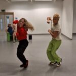 Meesha Garbett Instagram - Crazy 🤪 second time I have worked with the super talented @jorgeantoniofujizaki ( also on Eurovision) and lovely #emmawillis has so much fun making this dance and filming #styleitout on @cbbc I guest judge on Friday on CBBC at 6pm be sure to watch it! Also on BBC IPLAYER ❤️ #meesha #matilda #matildathemusical #matildathemovie