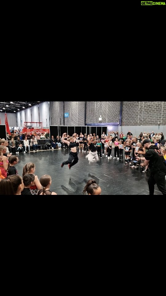 Meesha Garbett Instagram - @tomshilcock class π @cyd_uk #cydsuperconvention with the amazing @eilidhramagex π₯ Who is coming to CYD Northern Ireland? β€οΈ I am teaching #beyonce #commercialdance #dance #15yearsold #meeshagarbett