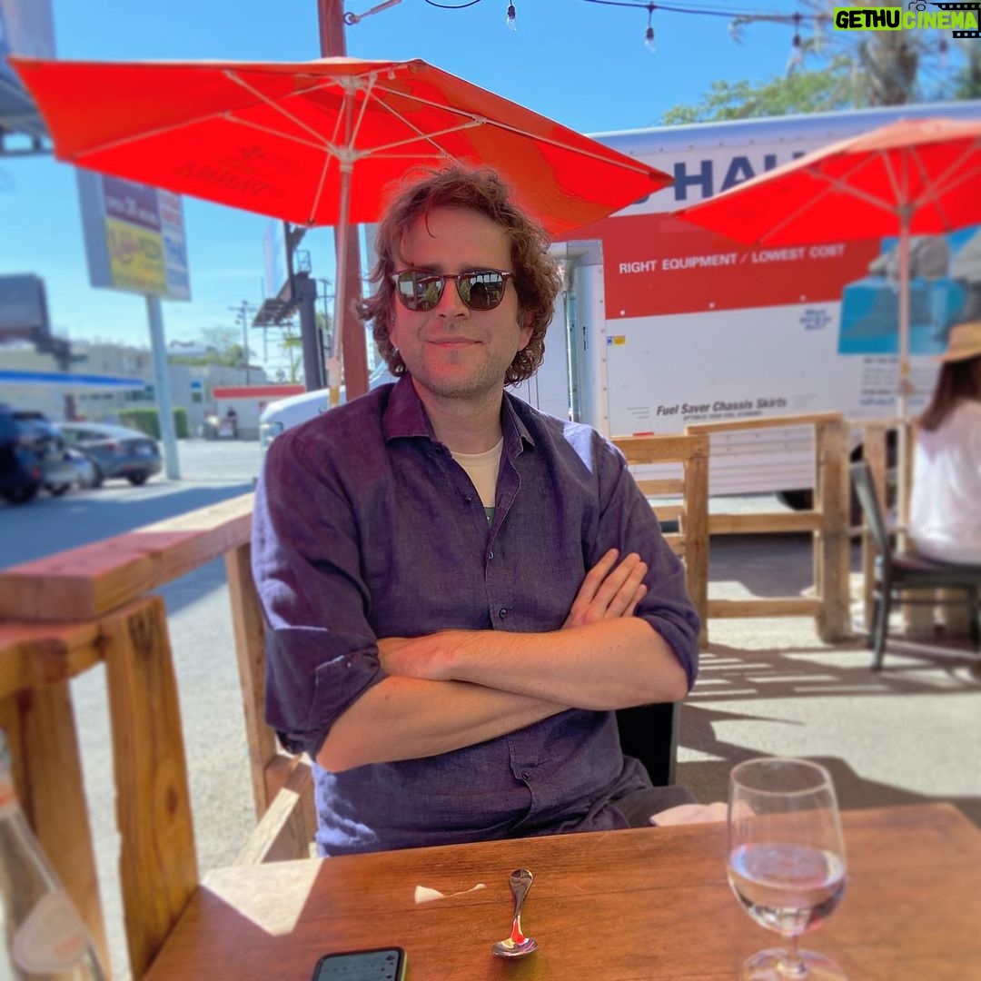 Megan Ganz Instagram - Last lunch for three best friends before the Tall One heads to Wales. He will be very missed by us Small Ones. 😢 Petit Trois