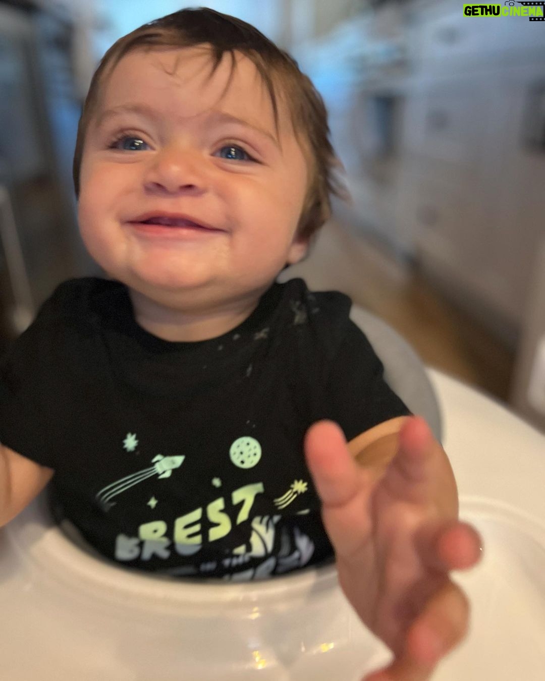Megan Ganz Instagram - Good morning from Cye, the 6am ankle destroyer. ☀️🥰