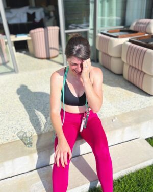 Megan Ganz Instagram - Happy 38th Birthday to me. 🥳

Just about a year ago, I bought a jump rope. I’ve never been good at jumping rope (or anything involving rhythm and coordination) but that was the point. I wanted to get better at being bad at stuff. Better at failing, at stumbling, at picking myself back up and getting on with it anyway. At first there was a lot of swearing. A lot of embarrassment. A lot of “good” days and “bad” days. But somewhere along the way, that rope and I became friends. And today, I celebrated my birthday with 38 straight minutes of tripping, stumbling, picking myself up and getting on with it. It wasn’t perfect, but it felt damn good.
