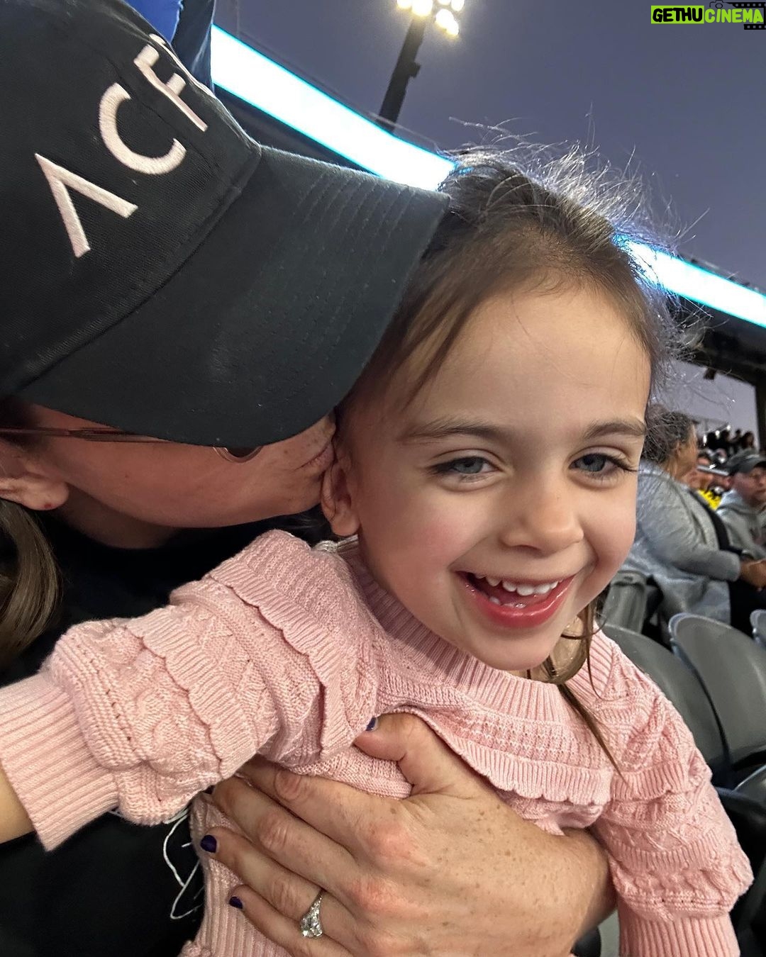 Megan Ganz Instagram - Start them early. #nwslfinals #acfc Snapdragon Stadium