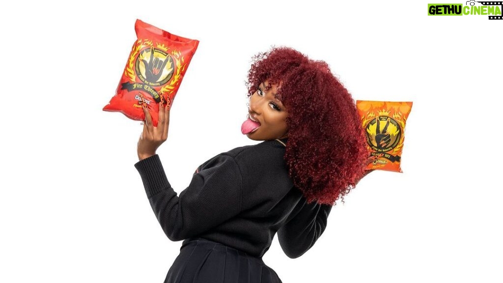 Megan Thee Stallion Instagram - Hotties RISE 🗣️🗣️🗣️The doors to #FlaminHotUniversity (or FU for short) are officially open & we’re staying snacked UPPP ❤️‍🔥🎓👅First assignment? Get your hands on THIS limited edition @FlaminHot packaging BEFORE THE BELL RINGS 🔔🔔🔔Visit FlaminHotUniversity.com NOW to get this Flamin’ Hot U packaging, while supplies last. #AD #FlaminHotPartner