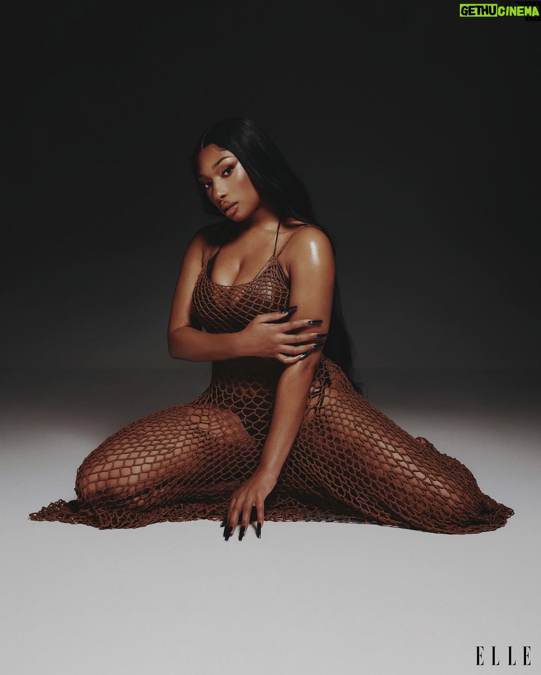 Megan Thee Stallion Instagram - Thee Hot Girl Coach for THEE COVER of ELLE ❤️ . .
ELLE: @elleusa
Editor-in-Chief: Nina Garcia @ninagarcia
Photographer: Adrienne Raquel @adrienneraquel
Stylist: Law Roach @luxurylaw
Writer: Megan Thee Stallion @theestallion
As told to: Evette Dionne @freeblackgirl
Hair: Tokyo Stylez @tokyostylez
Makeup: Rokael Lizama for Opus Beauty @rokaelbeauty @opusbeauty
Manicure: Coca Michelle @cocamichelle
Set design: Julie Faravel for Owl and the Elephant @juliefaravel
Production: Anthony Federici for Petty Cash Production @thesaintsalome @petty_cash_production