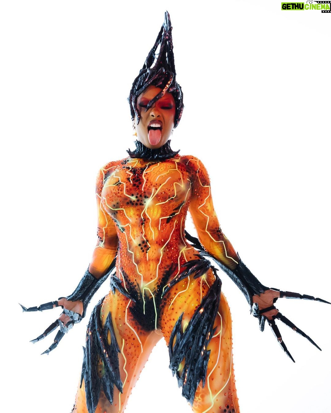 Megan Thee Stallion Instagram - Real HOT GIRL SH** 🔥🔥🔥 #hottieween22