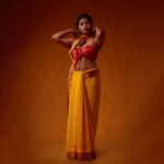 Megha Thomas Instagram - Photographer : @anandclix Muse : @meg_toms Styling : @ektabhattedofficial Asso. Stylist : @rohitgopakumar.s Makeup : @ashna_aash_ Produced by and Location : @maxxocreative @studio_maxxo Assisted by: @vishnu__photography___ @rizwanmechoth @_adams_abraham_ Special Thanks: @huwais.majeed #photoshoot #fashionphotography #photographylovers #modeling #photographyart #shoot #style #modelling #fashionable #photographyislife #fashionista #fashion #model #photography #fashionblogger Maxxo Creative