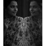 Megha Thomas Instagram - 🖤🤍 📸 - @cherin.paul #blackandwhite #photoshoot #saree #floral #monsoonfun #eveningwear #forthatday #womeninsaree #styling #beauty #sareelove #ootd #outfitoftheday #desigirl #indianwear #ethnic #silverjewelry #oxidisedjewellery #kochigram #kochi #kerala #meghathomas #meghakehadhein #megstapose