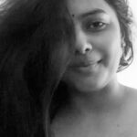 Megha Thomas Instagram - I was in a place called paradise….. ❣️ #grey #blackandwhite #monochrome #bliss #flyhigh #enamored #morningslikethis #eyestalk #chico #iknowyouarelistening #megstapose #meghakehadhein