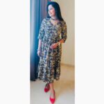 Megha Thomas Instagram - Sorry, it took me a while to find a picture I liked! Found these that seemed just right! 💁🏻‍♀️🥂 #photodump #selfie #notselfie #february #december #january #buahaha #kochigram #banglore #youknowifyouknow #style #fashion #friends #travelling #shopping #goofing #flying #riding #ootd #megstapose #meghakehadhein Everywhere :)