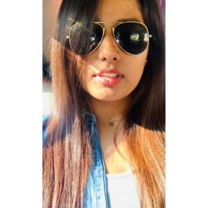Megha Thomas Instagram - Sorry, it took me a while to find a picture I liked!
Found these that seemed just right! 💁🏻‍♀️🥂

#photodump #selfie #notselfie #february #december #january #buahaha #kochigram #banglore #youknowifyouknow #style #fashion #friends #travelling #shopping #goofing #flying #riding #ootd #megstapose #meghakehadhein