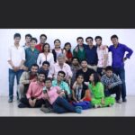 Megha Thomas Instagram - ഹൃദയത്തോട് ചേർന്ന് നിൽക്കുന്ന എന്റെ കലാലയ ഓർമ്മകൾ... ഇത് എന്റെ #hridayam #hridayamonhotstar Streaming from February 18th! Join us by sharing your #hridayam moments too! #cinema #movielovers #forever #hridayammovie #senior #jasleen #memories #friendship #college